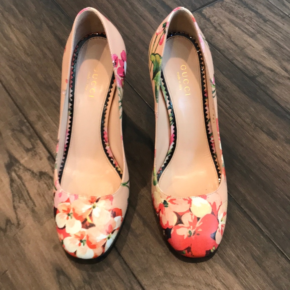 Gucci Pumps